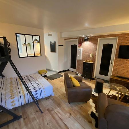 L'Industriel Apartment Ablis Екстериор снимка